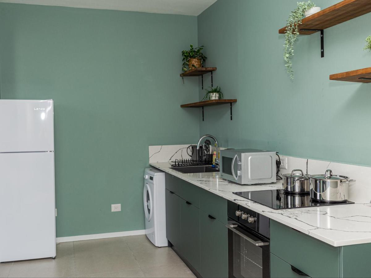 Design Apartments In 네타니아 외부 사진